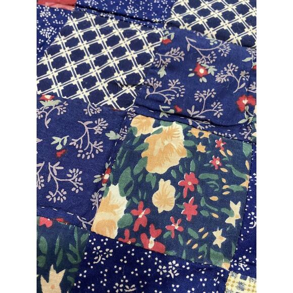 STUNNING Quilt 98"x86" Navy Blue Floral Postage Stamp Diamond Handmade Vintage - Picture 14 of 15